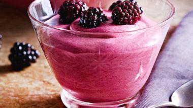 Brombeer-Mousse Rezept - Foto: House of Food / Bauer Food Experts KG