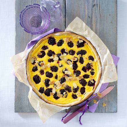 Brombeertarte mit Schmand-Eierguss Rezept