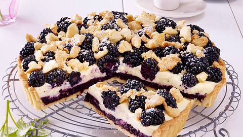 Brombeertarte mit Vanillestreuseln Rezept - Foto: House of Food / Bauer Food Experts KG
