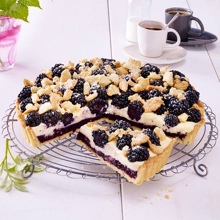Brombeertarte mit Vanillestreuseln Rezept Brombeertarte mit Vanillestreuseln Rezept