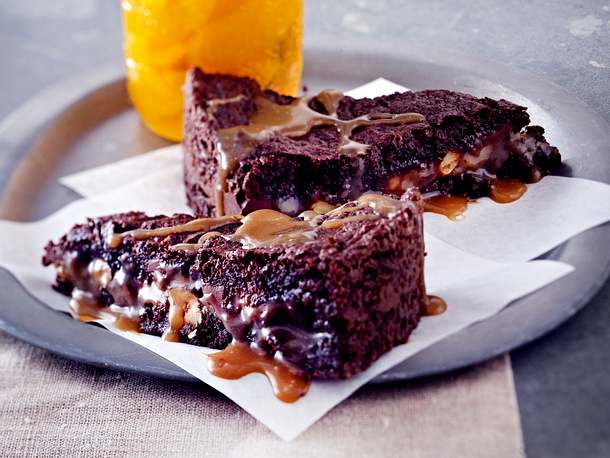 Brownie mit Karamell Rezept Brownie mit Karamell Rezept