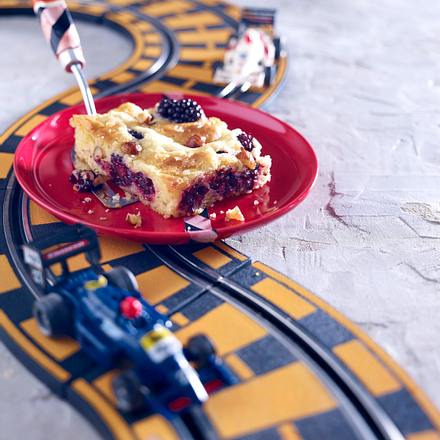 Brrrmmbeer-Blondie mit Haselnuss Rezept