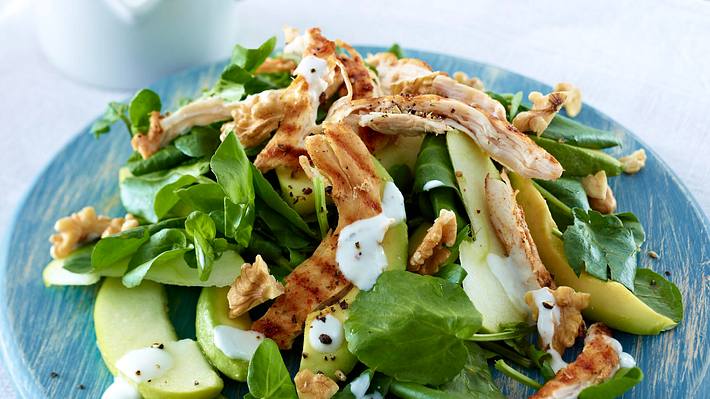 Brunnenkresse-Salat mit Hähnchenstreifen Rezept - Foto: House of Food / Bauer Food Experts KG
