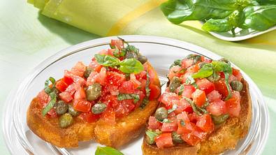 Bruschetta Rezept - Foto: LECKER @ Bauer Media Group