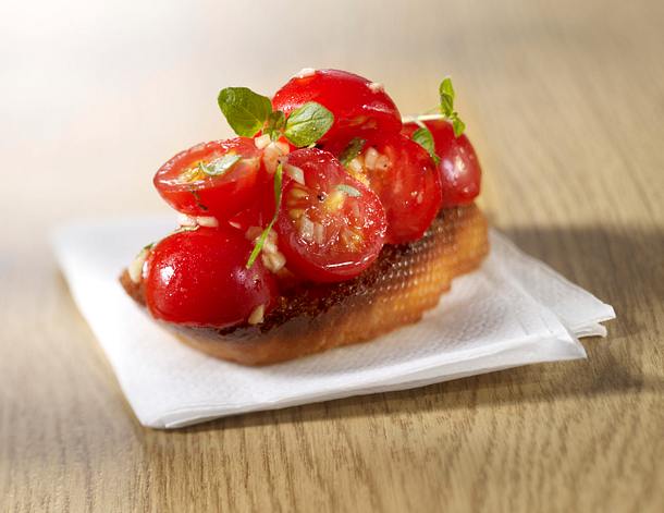 Bruschetta 4x anders: Tomate-Oregano Rezept Bruschetta 4x anders: Tomate-Oregano Rezept
