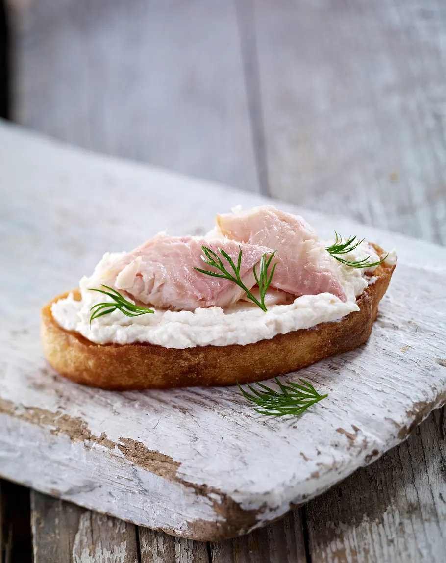 Bruschetta mit Forellencreme Rezept Bruschetta mit Forellencreme Rezept