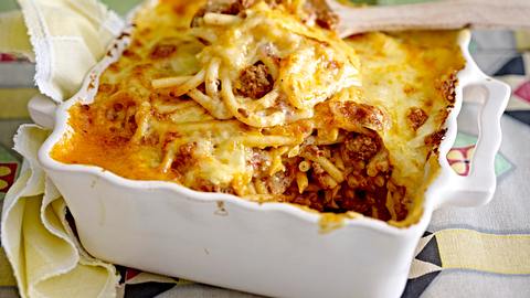 Bucatini-Auflauf all’amatriciana Rezept - Foto: House of Food / Bauer Food Experts KG