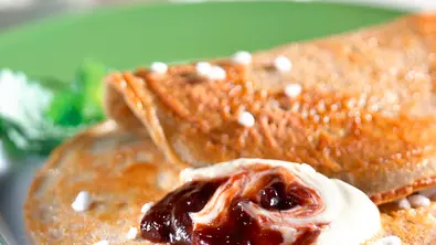 Buchweizen-Pfannkuchen Rezept - Foto: LECKER @ Bauer Media Group