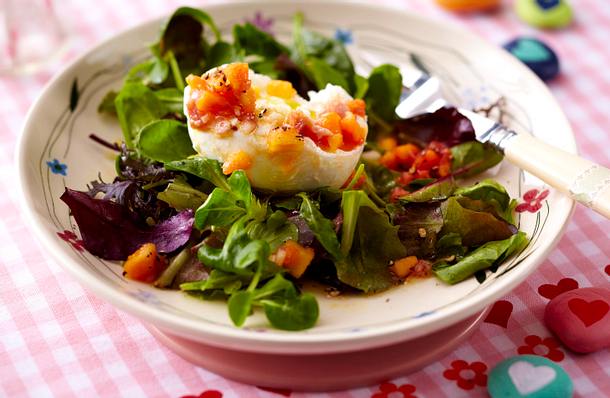 Büffelmozzarella mit Papaya-Parmaschinken-Salsa Rezept Büffelmozzarella mit Papaya-Parmaschinken-Salsa Rezept