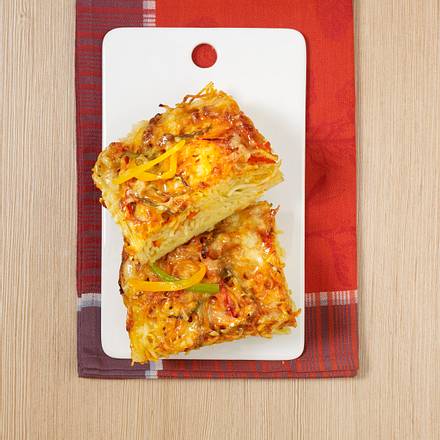 Bunte Nudelpizza Rezept