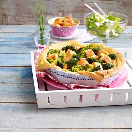 Bunte Quiche mit Lachs und Brokkoli Rezept