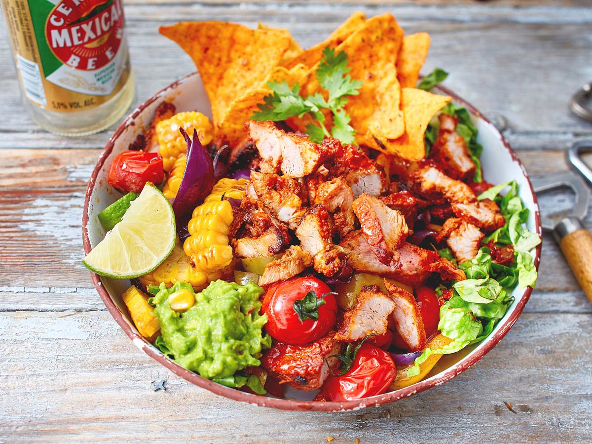 Bunte Taco-Bowl „al Pastor“ Rezept