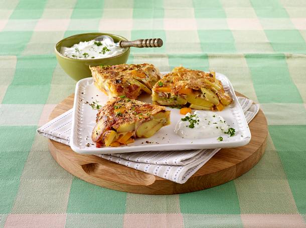 Bunte Tortilla mit Kräuterquark Rezept