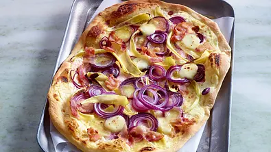 Bunter Flammkuchen Rezept - Foto: LECKER @ Bauer Media Group