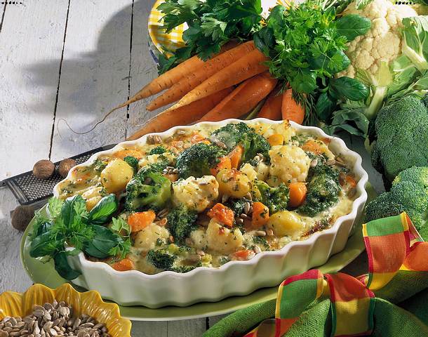 Bunter Gemüse-Auflauf Rezept Bunter Gemüse-Auflauf Rezept