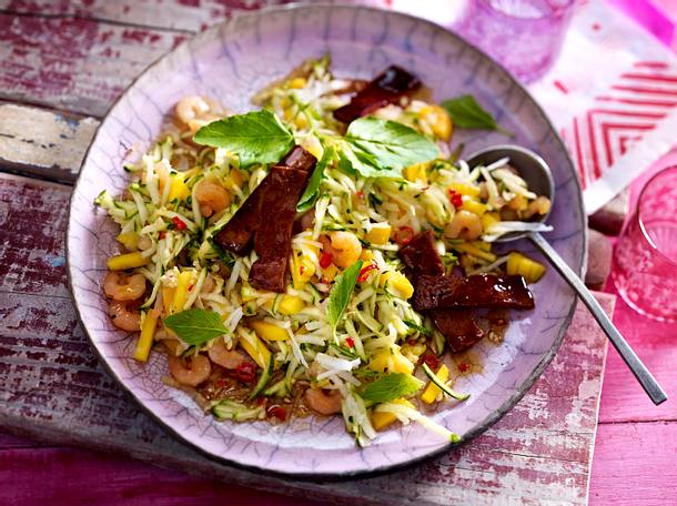 Bunter Gemüsesalat mit Shrimps und Tofu Rezept Bunter Gemüsesalat mit Shrimps und Tofu Rezept