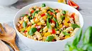 Bunter Nudelsalat ohne Mayo - Foto: ShowHeroes für LECKER @ Bauer Media Group