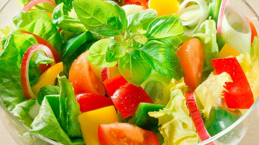 Bunter Salat Rezept - Foto: House of Food / Bauer Food Experts KG