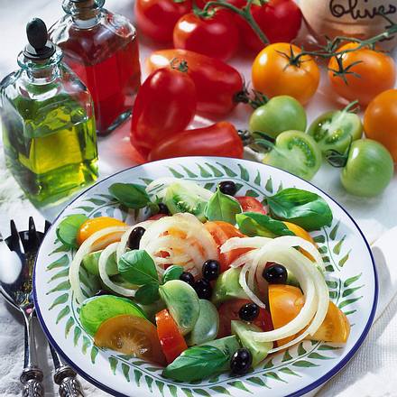 Bunter Tomatensalat Rezept Bunter Tomatensalat Rezept