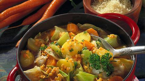 Bunter Weißkohl-Eintopf Rezept - Foto: Maass