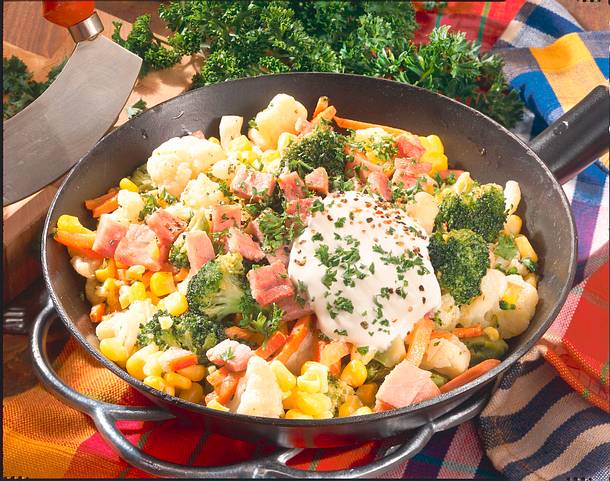Buntes Pfannen-Gemüse Rezept Buntes Pfannen-Gemüse Rezept