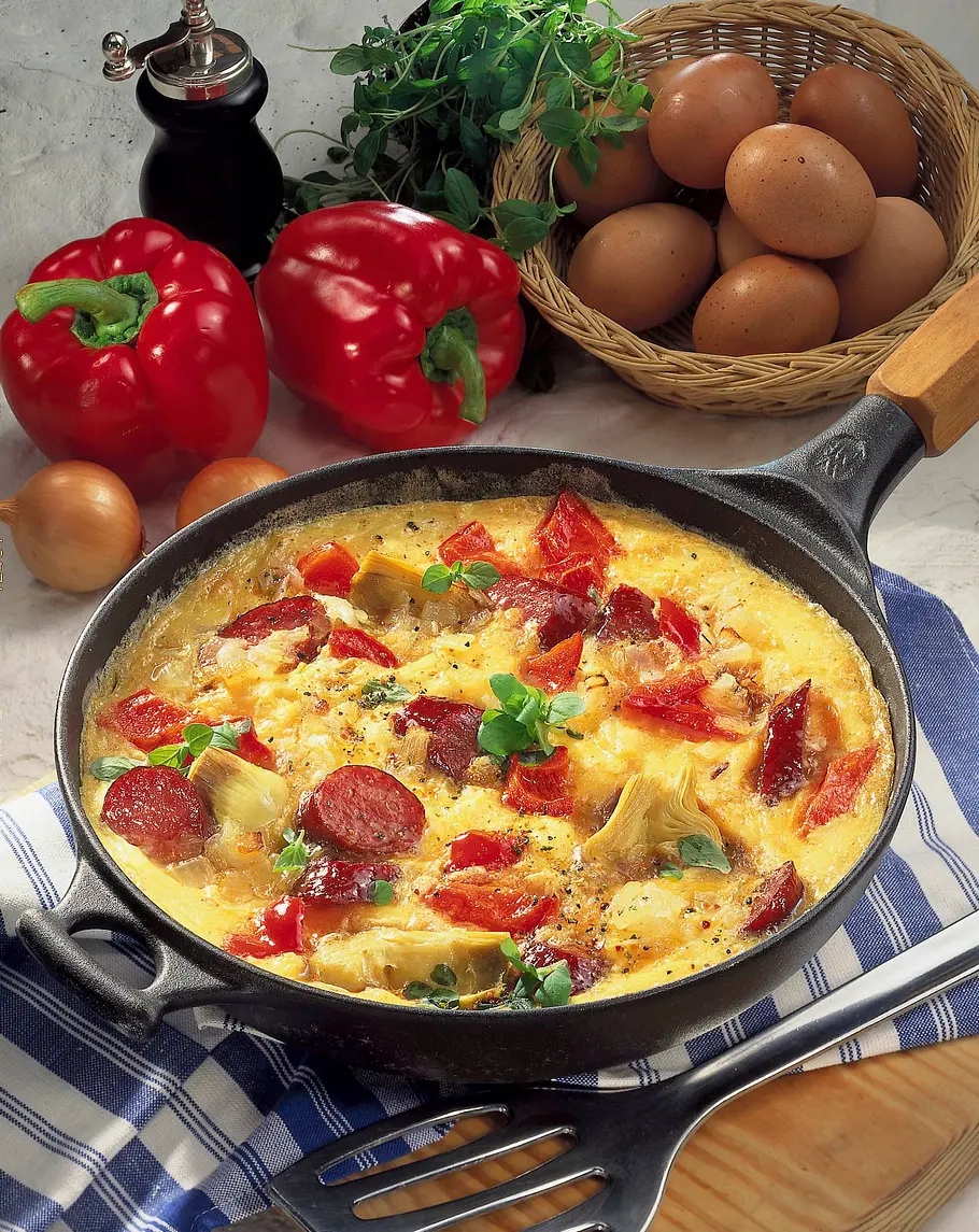 Buntes Rührei mit Cabanossi, Paprika und Artischockenherzen Rezept