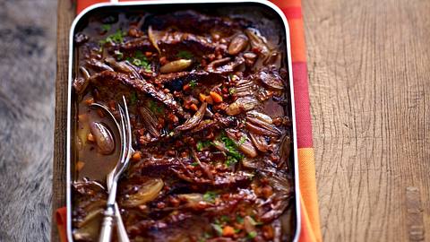 Burgundersteaks mit Rosmarinkartoffeln Rezept - Foto: House of Food / Bauer Food Experts KG