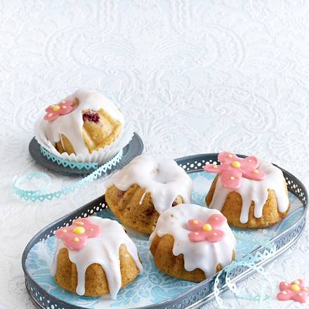 Buttermilch-Beeren-Muffins Rezept Buttermilch-Beeren-Muffins Rezept