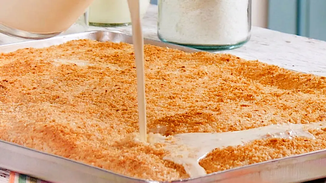 Buttermilch-Kokos-Kuchen - Foto: BitProjects Buttermilch-Kokos-Kuchen - Foto: BitProjects