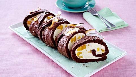 Buttermilch-Mango-Biskuitrolle Rezept - Foto: House of Food / Bauer Food Experts KG