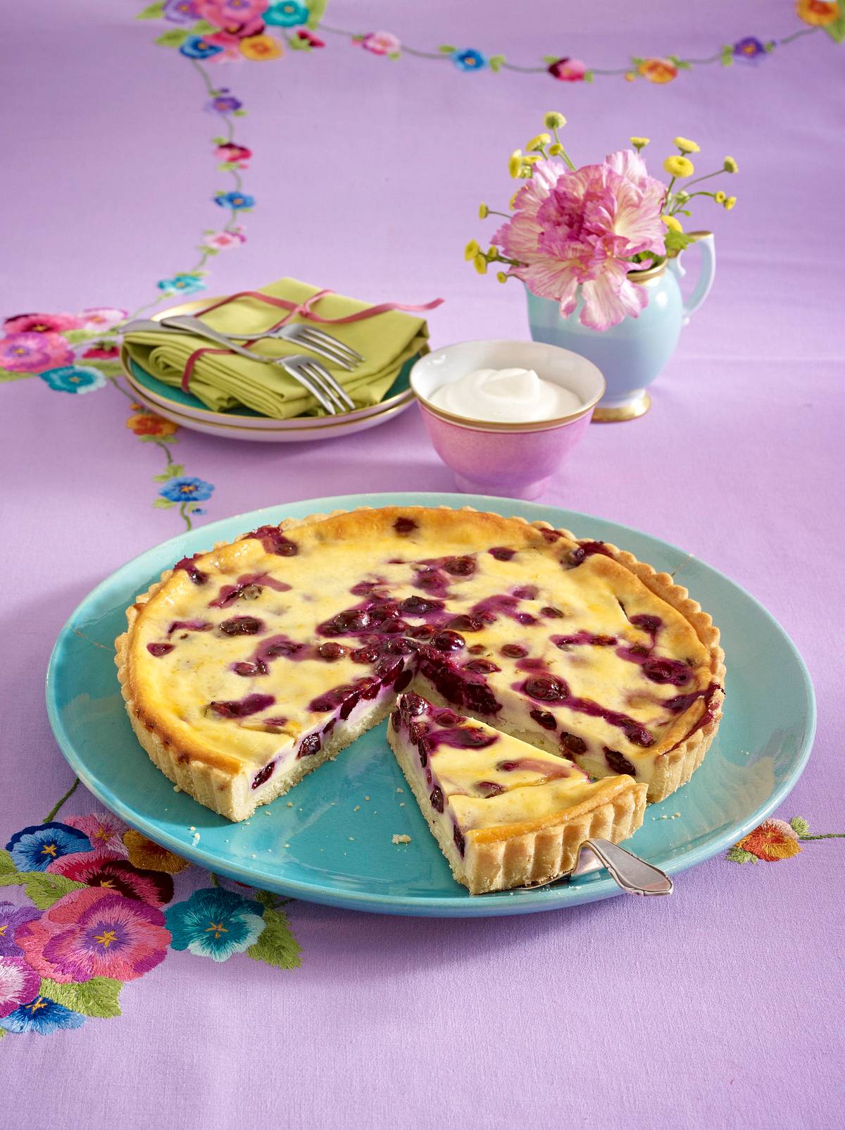 Buttermilch-Quarktarte mit Heidelbeeren Rezept