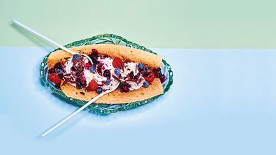 Buttermilk-Split mit Kokosnuss Rezept - Foto: LECKER @ Bauer Media Group
