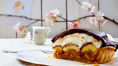 Butterscotch-Banana-Pie Rezept - Foto: LECKER @ Bauer Media Group