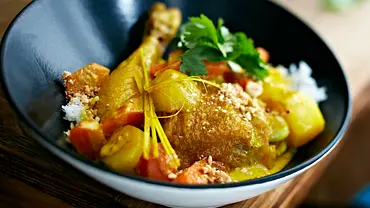 Cà ri gà - vietnamesisches Hähnchencurry Rezept - Foto: LECKER @ Bauer Media Group Cà ri gà - vietnamesisches Hähnchencurry Rezept - Foto: LECKER @ Bauer Media Group