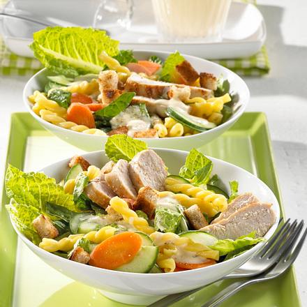 Caesar-Nudelsalat Rezept Caesar-Nudelsalat Rezept
