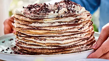 Café-et-Crêpe-Torte mit Mascarpone-Fluff Rezept - Foto: LECKER @ Bauer Media Group
