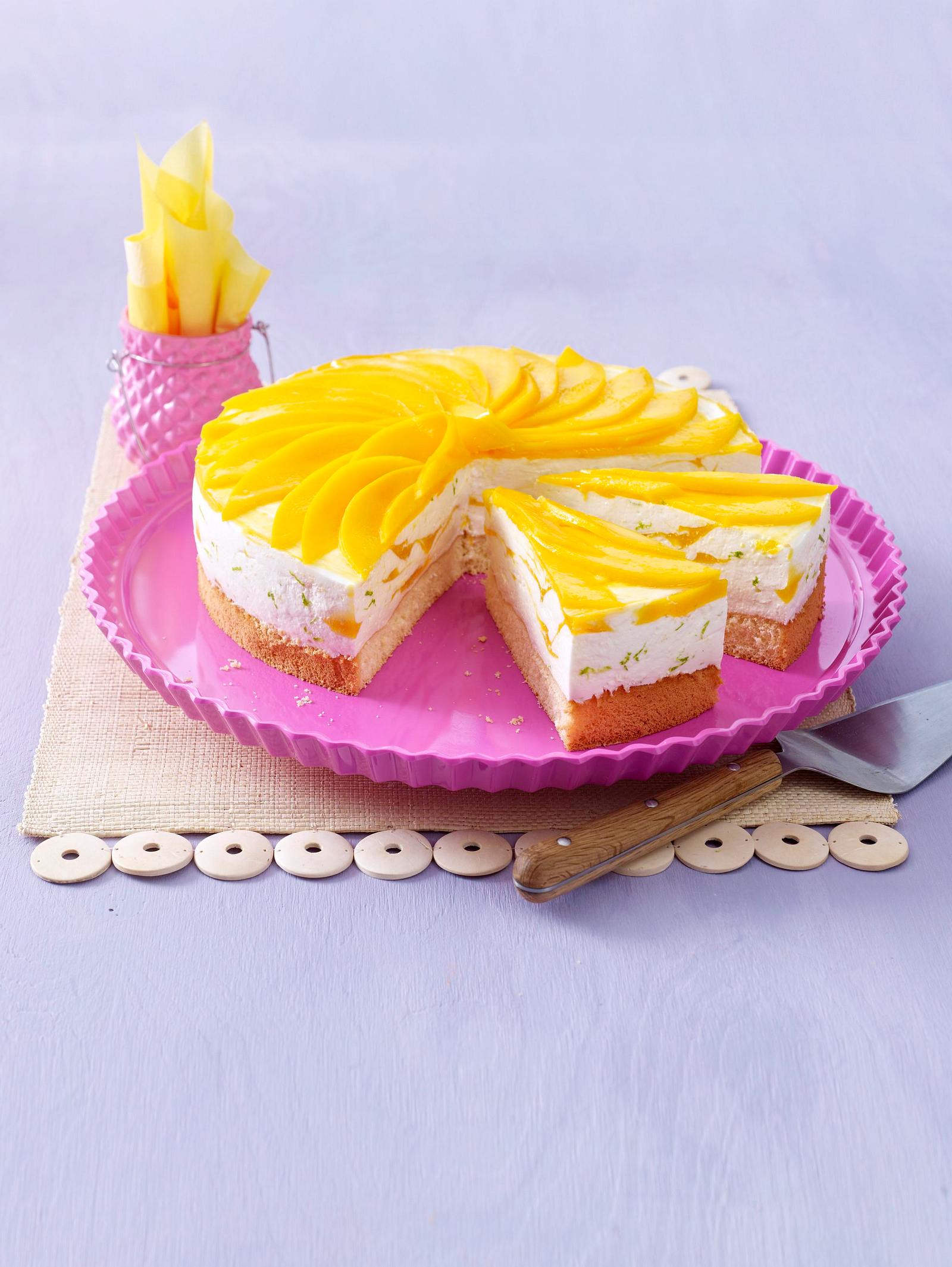 Caipirinha-Torte mit Mangopüree Rezept | LECKER