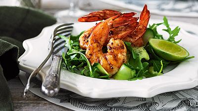 Cajun-Garnelen mit Basilikumschaum Rezept - Foto: House of Food / Bauer Food Experts KG
