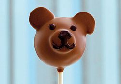 Cake Pops in Teddy-Optik - Foto: House of Food / Bauer Food Experts KG