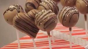 Cake-Pops (Enie backt) Rezept - Foto: House of Food / Bauer Food Experts KG