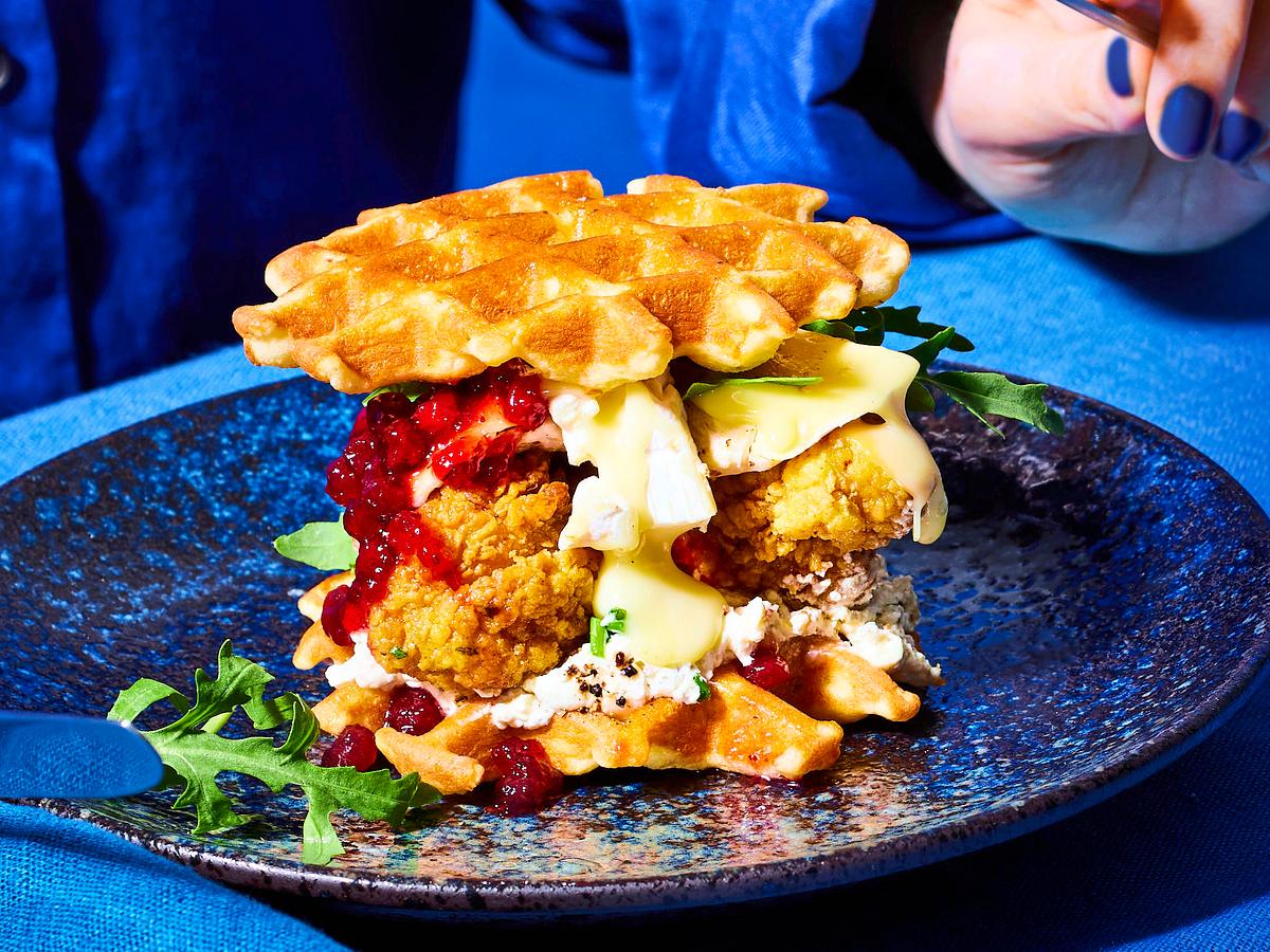 Camem-Burger in der belgischen Waffel Rezept