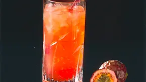 Campari-Maracuja-Drink Rezept - Foto: LECKER @ Bauer Media Group