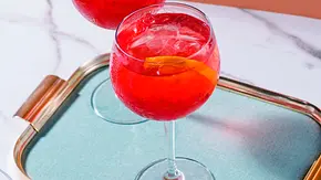 Campari Spritz Rezept - Foto: iStock/UliU