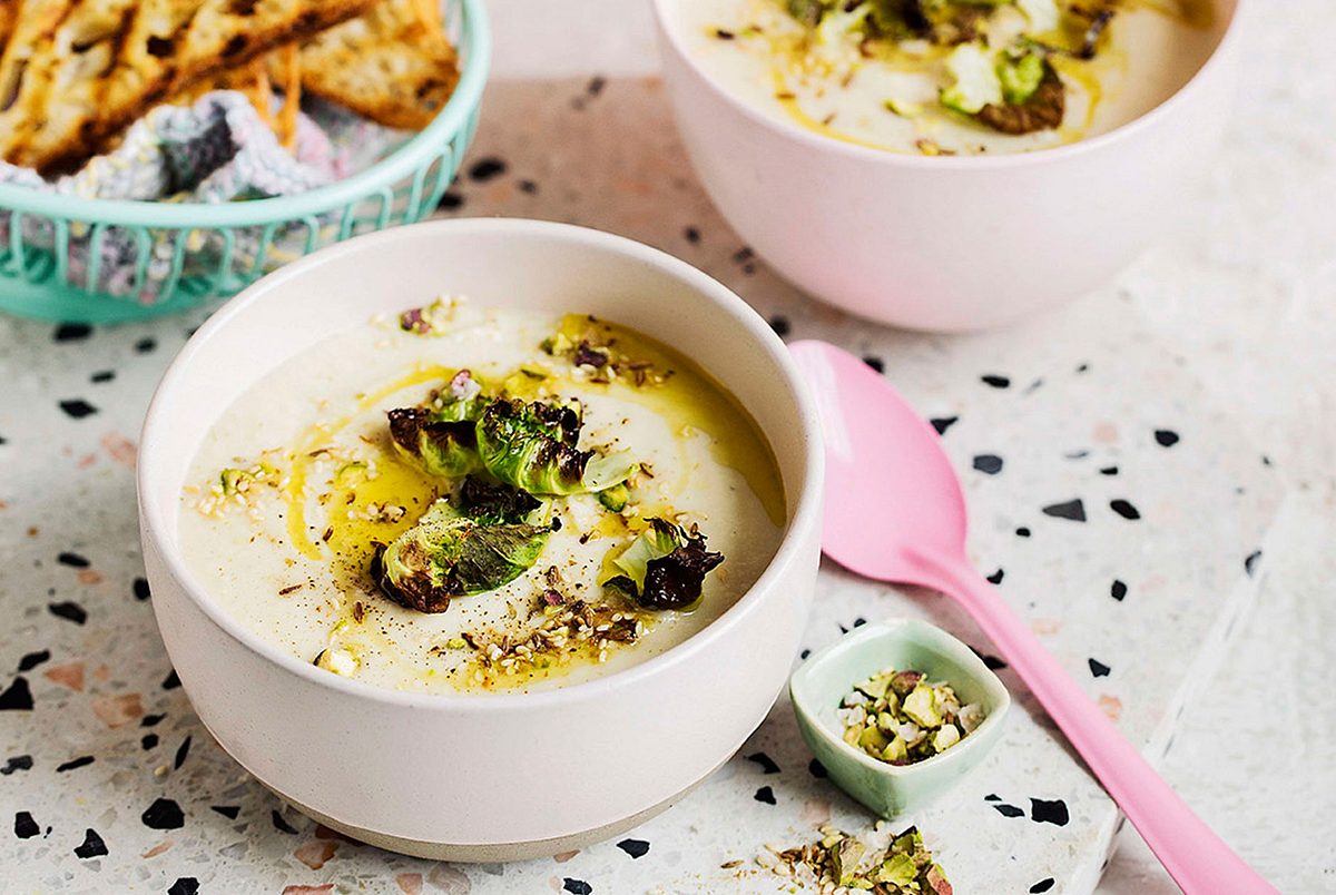 Cannelini-Suppenstar mit Dukkah Rezept