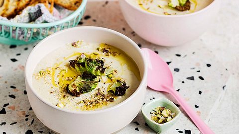 Cannelini-Suppenstar mit Dukkah Rezept - Foto: House of Food / Bauer Food Experts KG