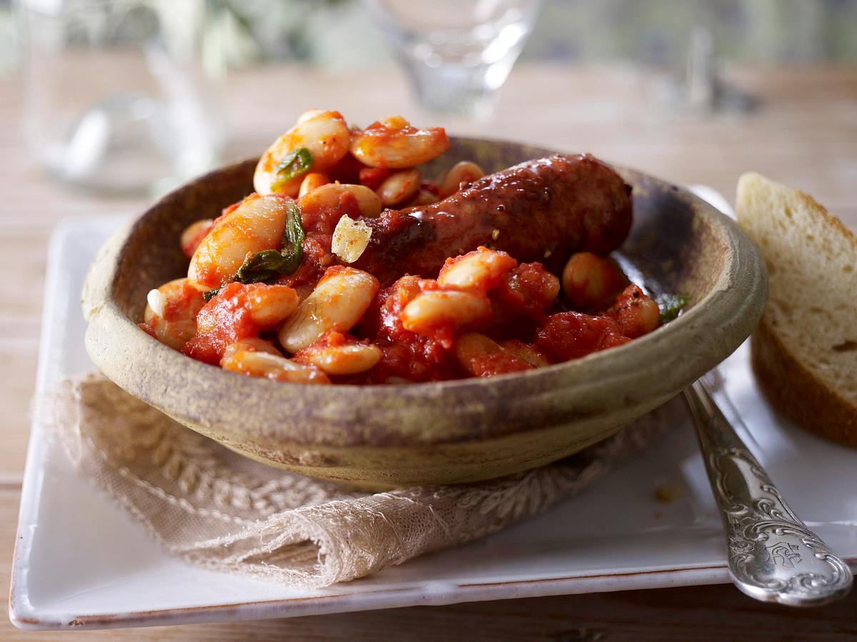 Cannellini (weiße Bohnen) mit Salsicce Rezept