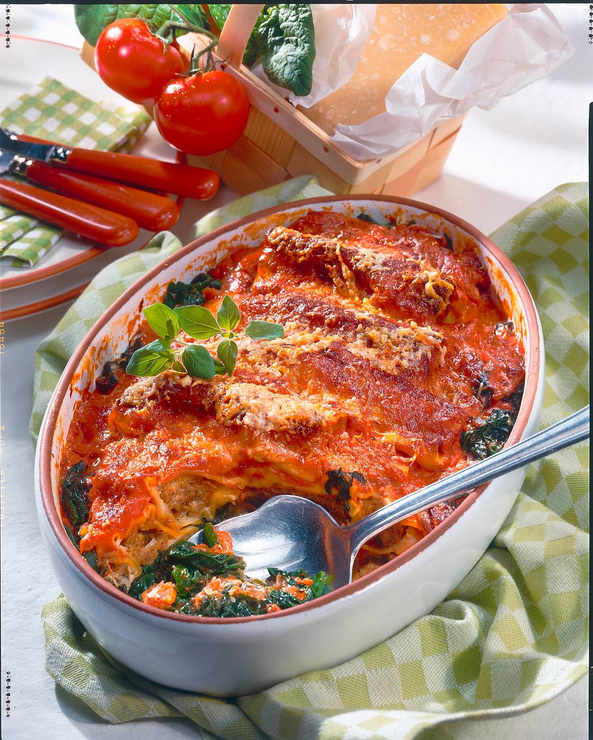 Cannelloni auf Blattspinat Rezept