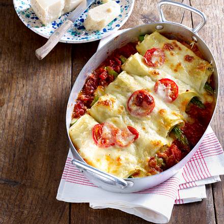 Cannelloni mit Forellen und grünem Spargel Rezept Cannelloni mit Forellen und grünem Spargel Rezept
