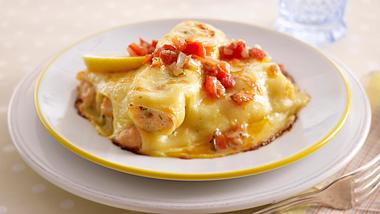 Cannelloni mit Lachs-Dill-Farce und leichter Zitronen-Bechamel Rezept - Foto: House of Food / Bauer Food Experts KG