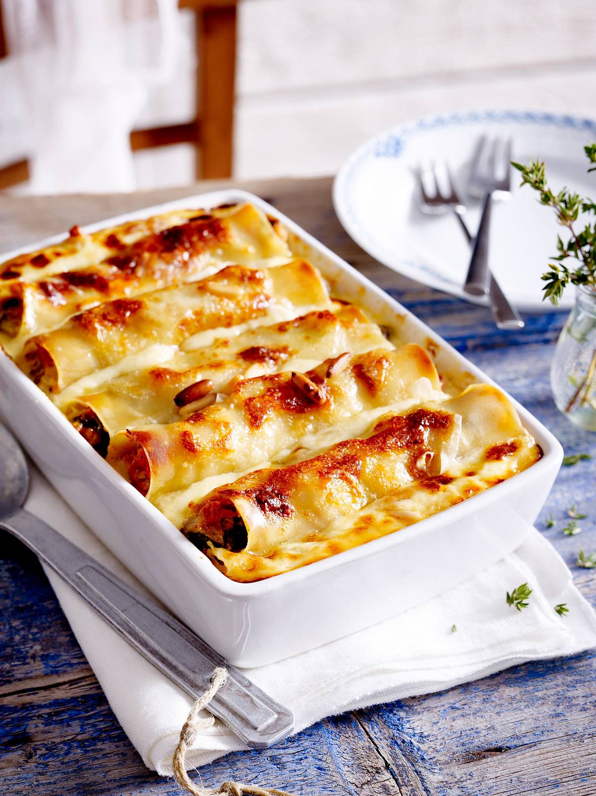 Cannelloni mit Sommergemüse und Pinienkernen Rezept